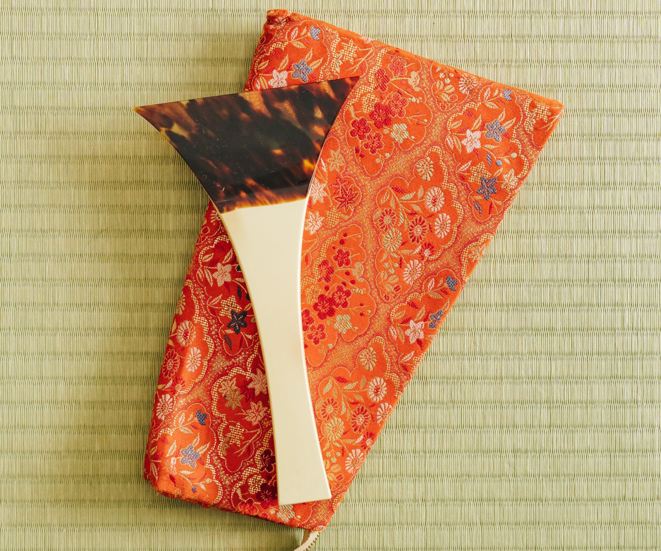 三味線用バチの値段の違いを素材別に解説！購入・買取の注意点も